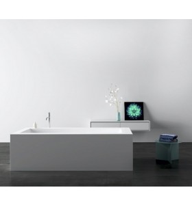 LORRAINE Built-in DuPont™ Corian® Bathtub